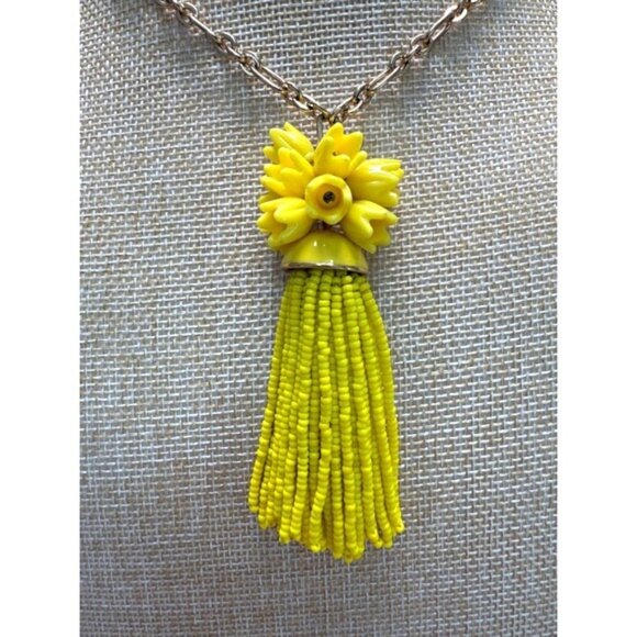 Vintage-Inspired J. Crew Yellow Beaded Tassel Necklace With Gold-Toned Chain Flo - Picture 7 of 7